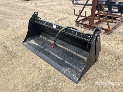 2026 GIYI GY-KH72F 72 in Multi-Purpose Skid Steer Bucket (Unused)
