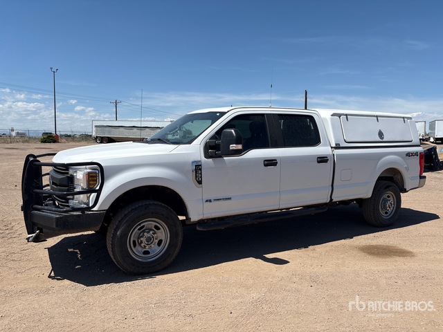 2018 Ford F-350 XL 4x4 Crew Cab Pickup