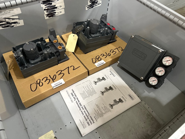Quantity of (3) Fisher 3582 Pneumatic Single-Acting Positioner (Unused)