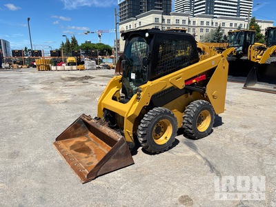 2023 Cat 236D3 Kompaktlader