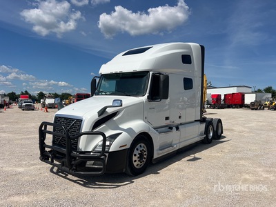 2022 Volvo VNL760 6x4 3- Achs Sattelzugmaschine mit Schlafkabine