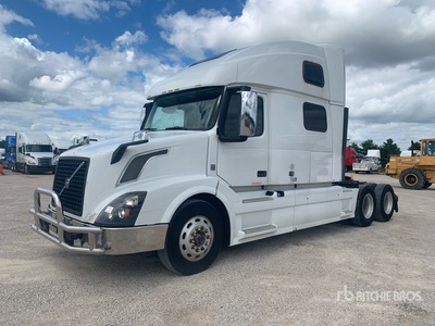 2015 Volvo VNL 6x4 Cabeza Tractora Cabina Dormitorio