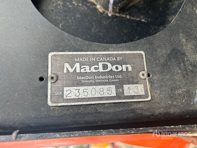 MacDon Cabezal de cosechadora trilladora