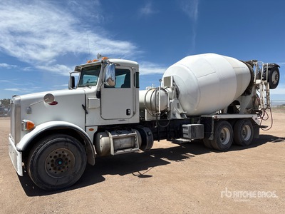 2013 Peterbilt 365 8x4 Mixer Truck