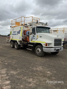 2007 Mack CH666RS 6x4 Fuel & Lube Truck
