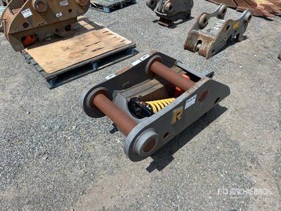 Rockland 30 in Excavator Coupler - Fits Volvo EC300/305