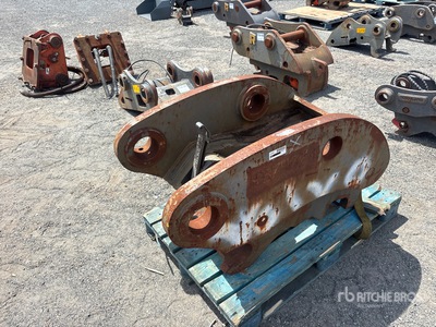 Rockland Excavator Coupler - Fits Volvo EC160