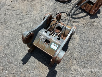 30 in Graafmachine koppeling - Fits Volvo EC300