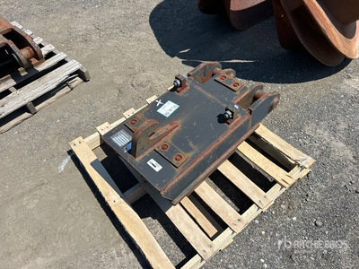 NPK 18 in Bevestigingsplaat - Fits Komatsu PC138
