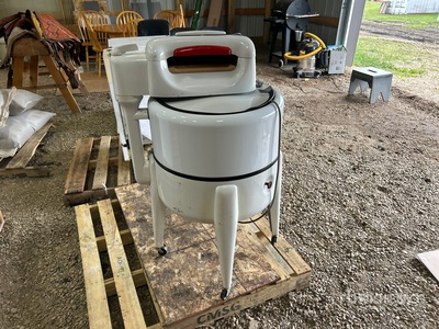 Maytag Ringer Dryer
