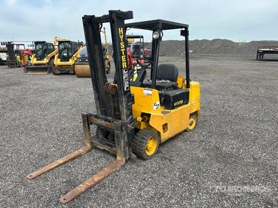 2013 Hyster S60XL 6550 lb Pneumatic Tire Forklift