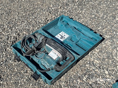 Makita HR5212C Hammer Drill