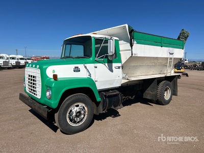 1979 Ford LN600 4x2 Feed Truck