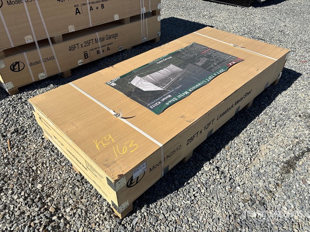 KJ K2512 7 ft 3 in x 3 ft 4 in Metal Livestock Shelter