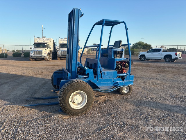 1990 Princeton D-4500 4500 lb 3x3 Truck Mounted Forklift
