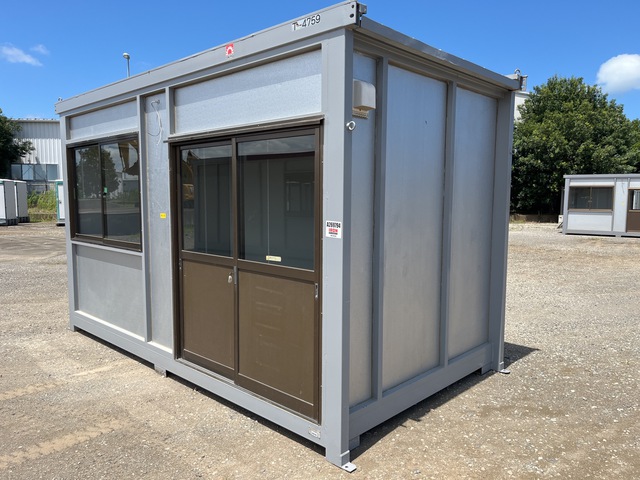 2013 年 Omachi GAIA-30 4.8 m x 2.3 m Portable Office
