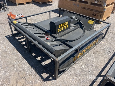 2026 Mower King SSRC 72 in Decescpugliatore per mini pala (Unused)