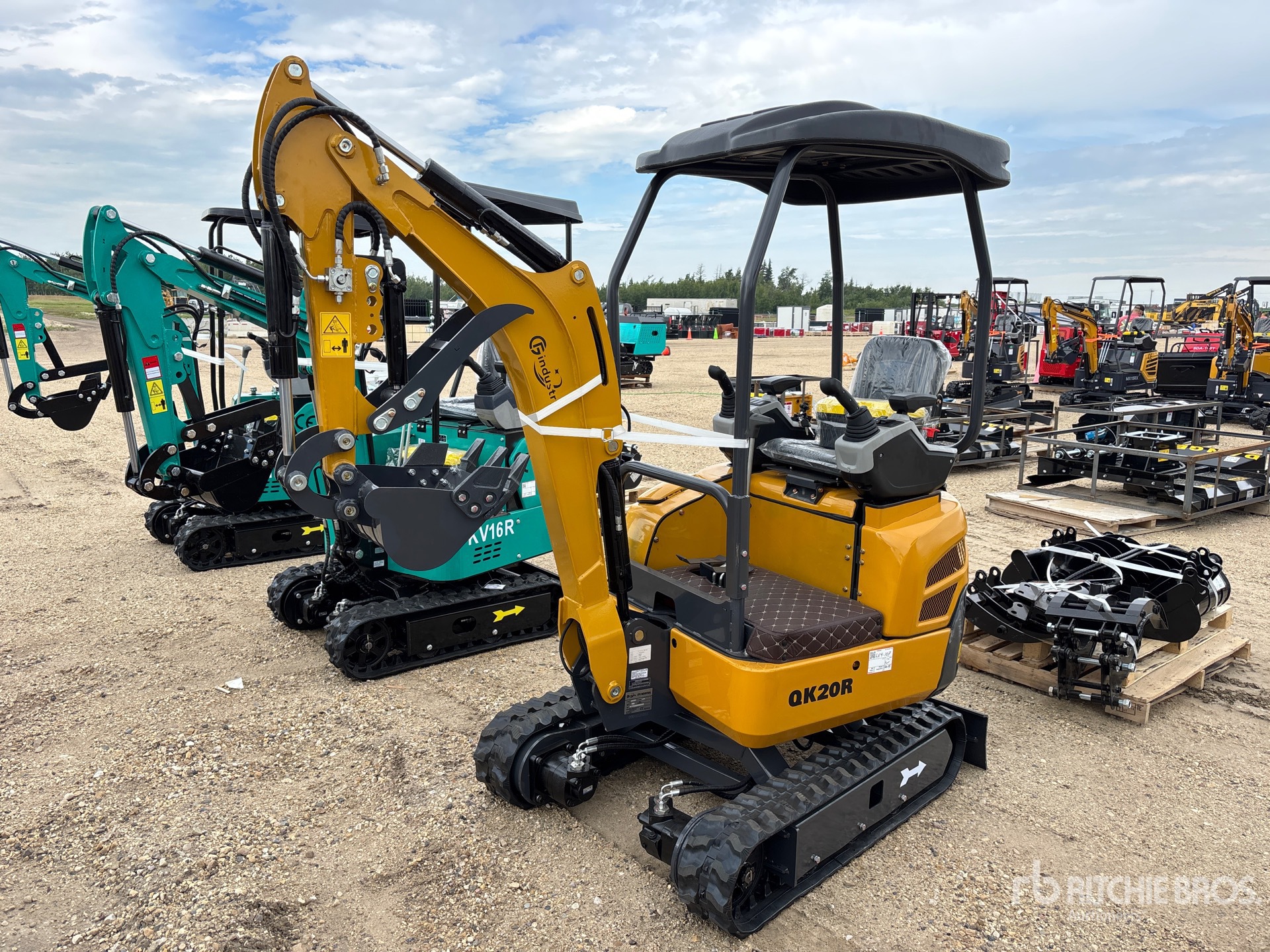 2026 CFG QK20R Mini Excavator (Unused)