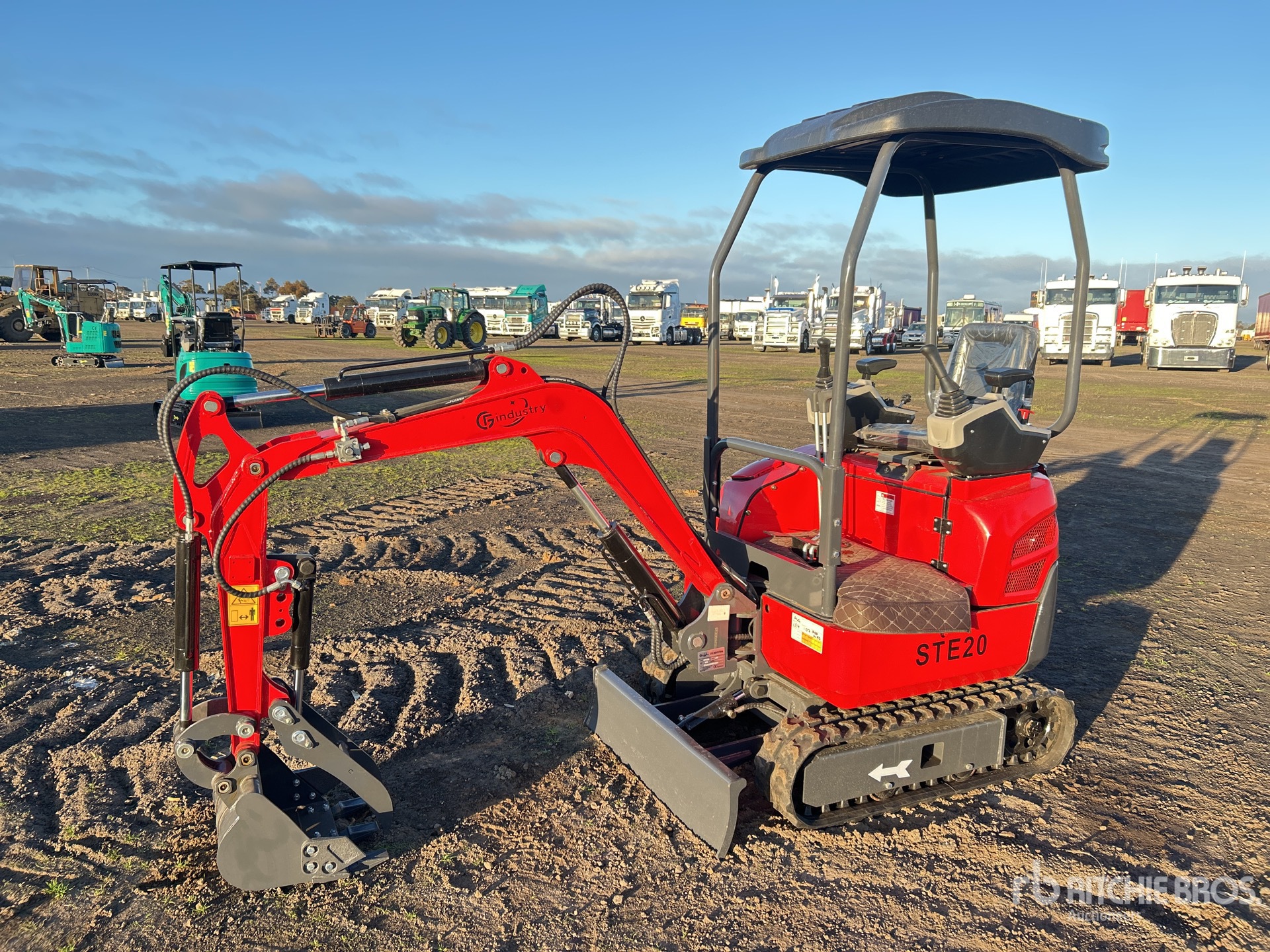 2026 CFG STE20 Mini Excavator (Unused)