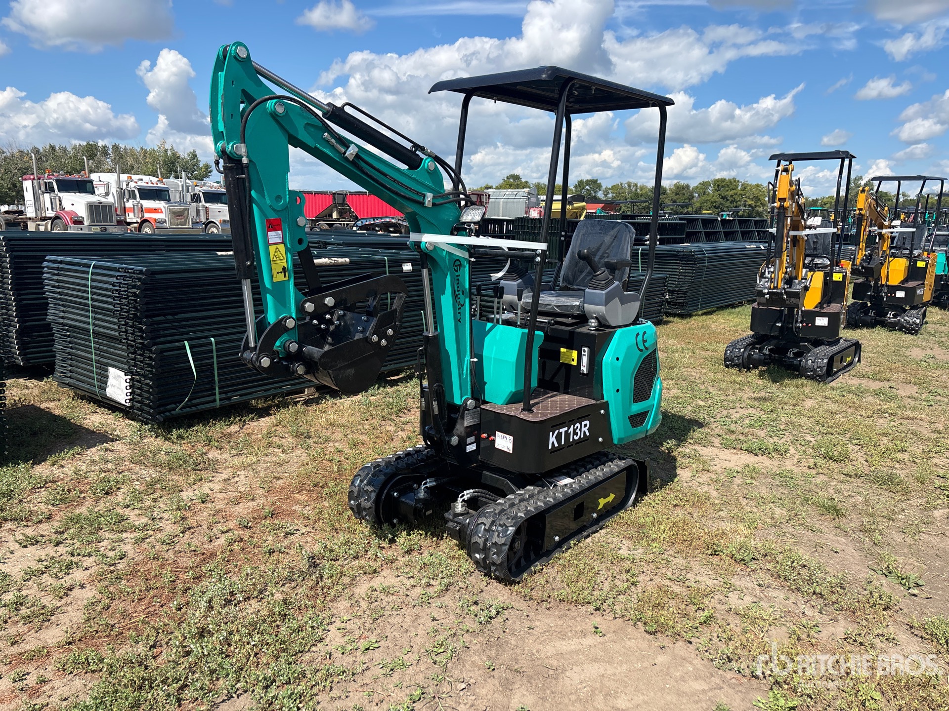 2026 CFG KT13R Mini Excavator (Unused)