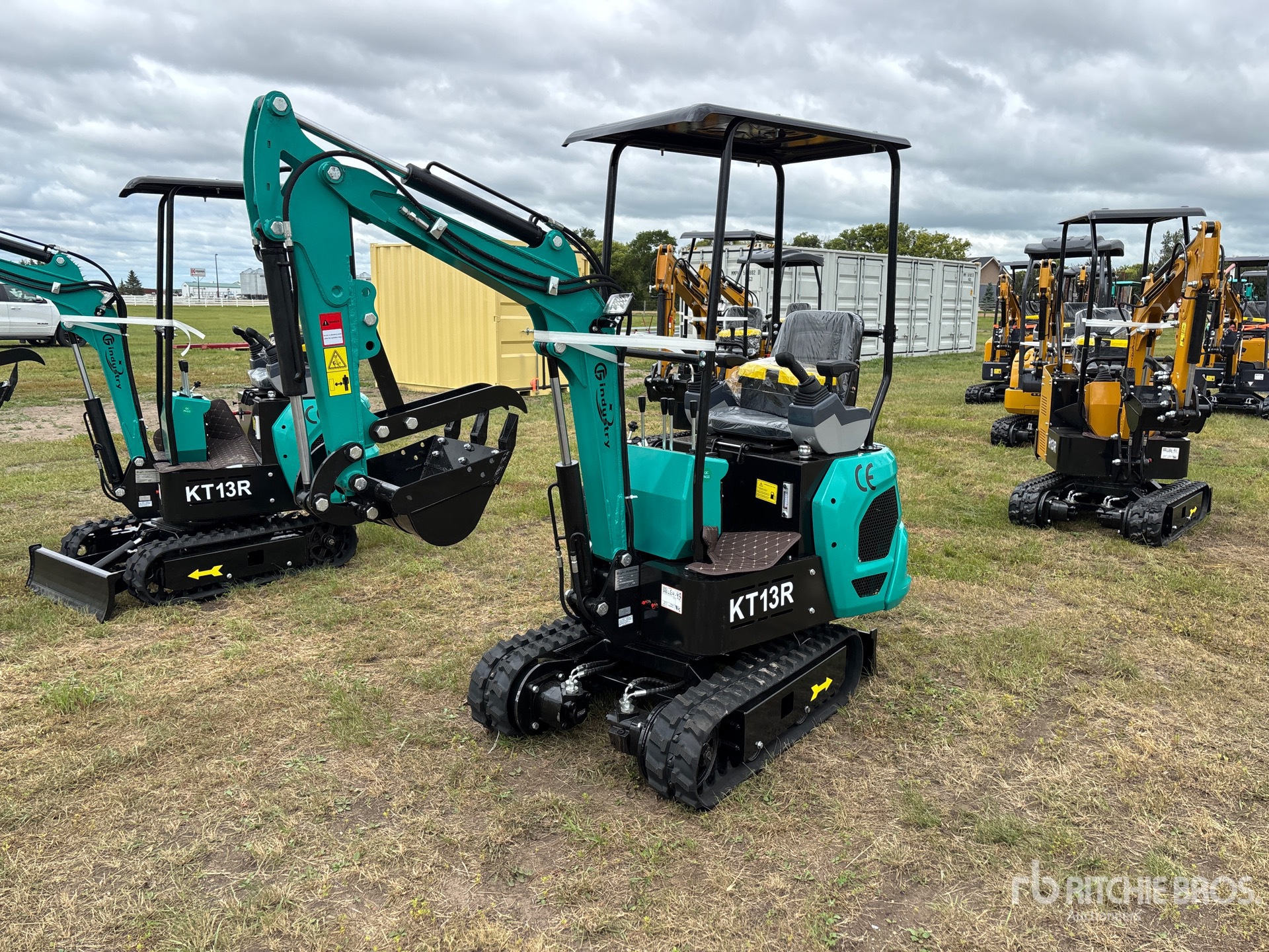 2026 CFG KT13R Mini Excavator (Unused)