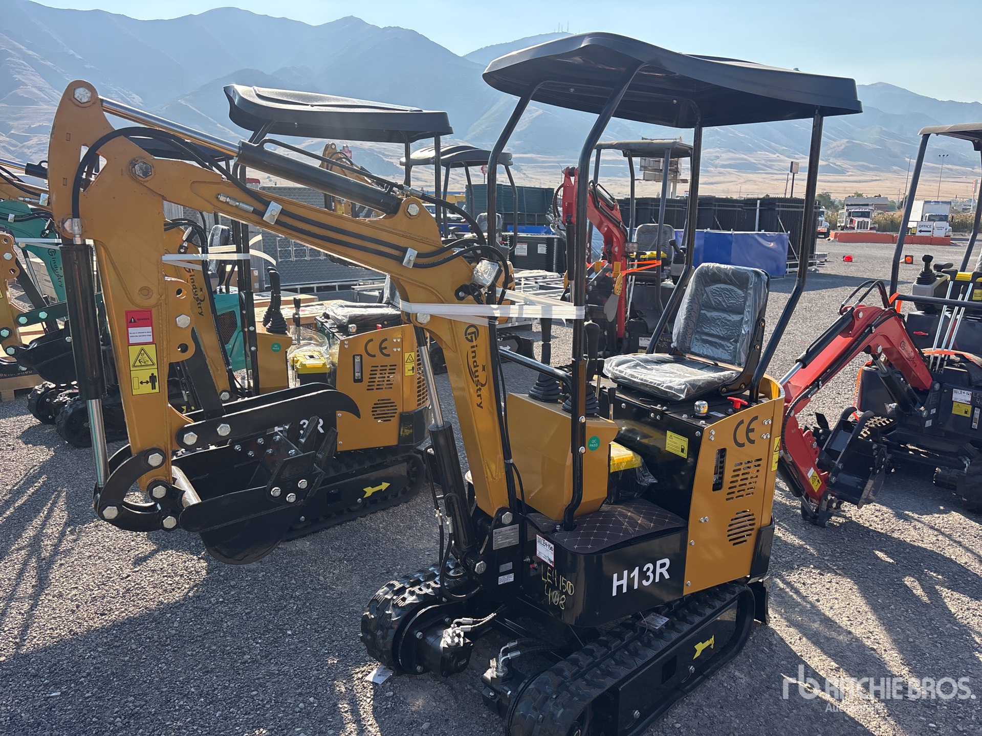 2026 CFG H13R Mini Excavator (Unused)