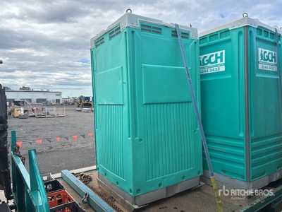 Portable Toilet ادوات صناعية متنوعة