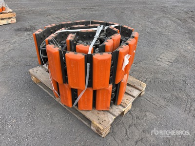Quantity of (2) Tracks (Unused) - Fits Wirtgen W210