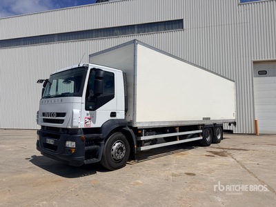 2010 Ivevo AD260S31Y/PT Camion Fourgon 6x2 Camion fourgon