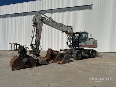 2013 Liebherr A920 Pelle Sur Pneus Koparka kołowa