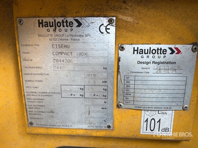 2019 Haulotte Compact 10DX 4x4 Diesel Podnośnik nożycowy