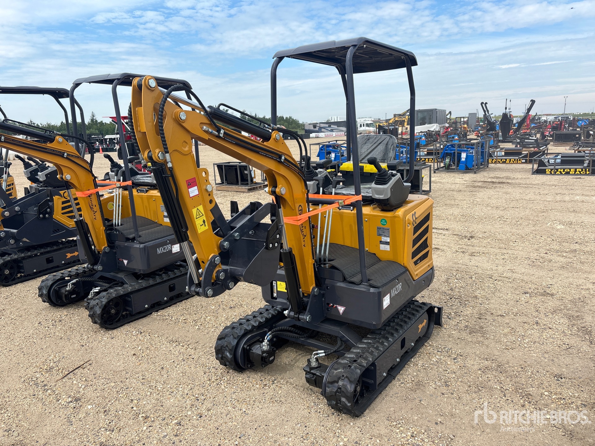2026 CFG MX20R Mini Excavator (Unused)