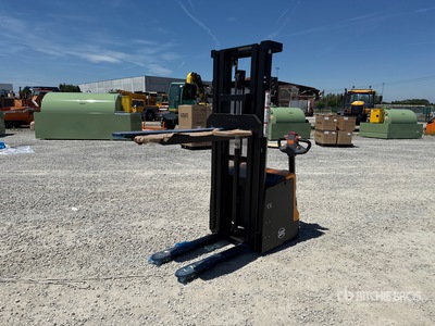 2026 Un CL 15 45GF 1500 kg Electric Palletwagen (Unused)