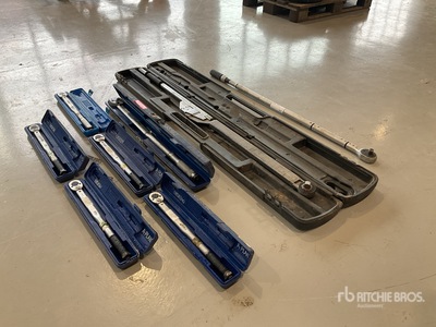 Quantity of (8) Torque Wrench