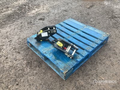 Quantity of (2) Rhinox OH-13-AL Quick Coupler