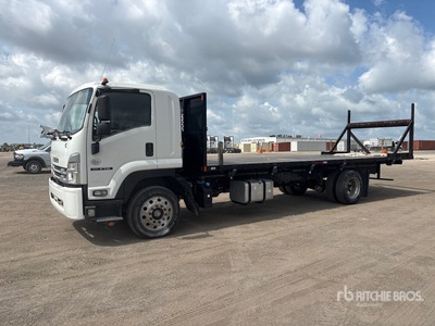 2024 Isuzu FTR Camion à Plateau