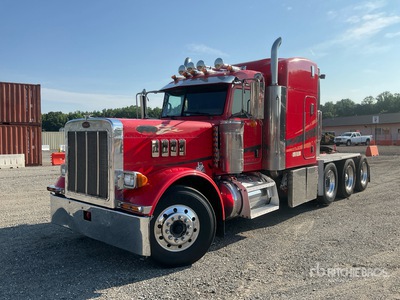 2007 Peterbilt 379 8x4 Tri/A Sleeper Truck Tractor