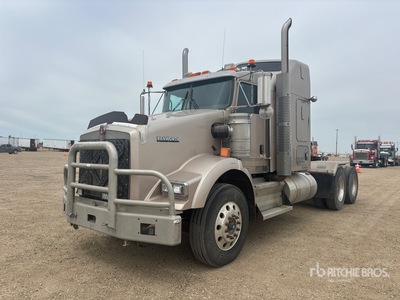 2012 Kenworth T800 6x4 T/A Sleeper Truck Tractor