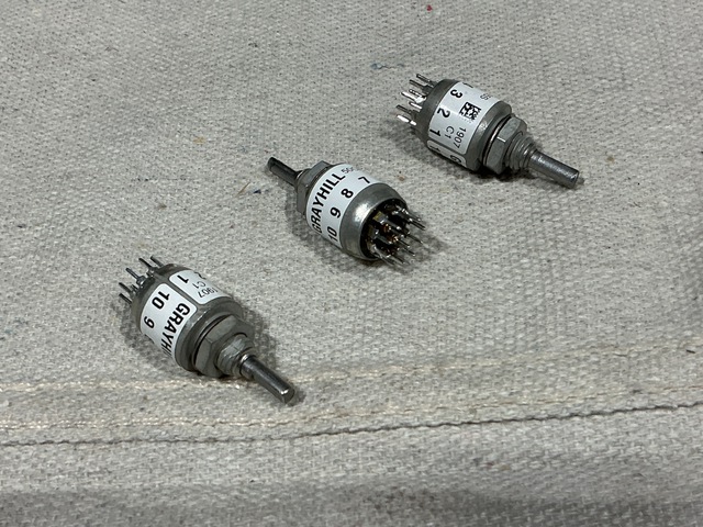 (68) Grayhill 50CPT36-01-2-05S Rotary Switches
