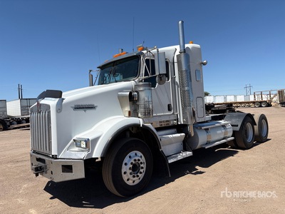 2006 Kenworth T800 6x4 T/A Sleeper Truck Tractor