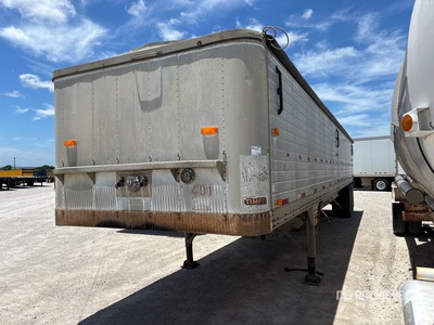 1982 Timpte Super Hopper 38 ft T/A Grain Trailer