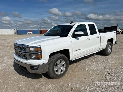 2015 Chevrolet Silverado 1500 4x4 Extended Cab Pickup