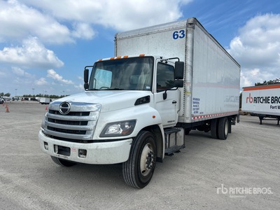 2020 Hino 268 4x2 Gesloten vrachtwagen