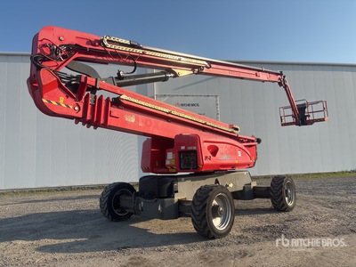 2013 JLG 1250AJP 4WD Diesel Articulating Boom Lift