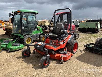 Kubota ZD1211R Zero-Turn Lawn Mower