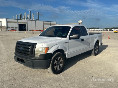 2011 Ford F-150 XL 4x2 Extended Cab Pickup