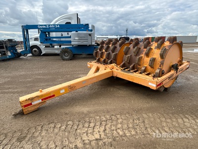 2015 WRT PF48D Double Drum Compacteur statique - Type à tirer