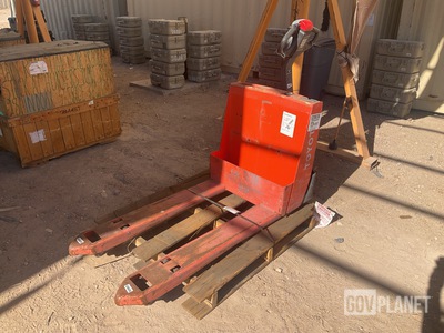 Toyota 7HBW23 Electric Pallet Jack