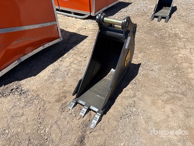 Trojan 50CL 12 in Digging Excavator Bucket - Fits 45mm Cat 305, 305.5 Komatsu PC45/50/55 Hyundai R55, Hitachi/Deere 50D/G Case, New Holland, Kobelco SK50 Bobcat E50/341/337