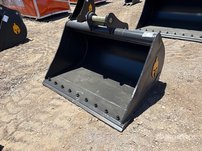 Trojan 50CL 42 in Cleanup Excavator Bucket - Fits 45mm Cat 305, 305.5 Komatsu PC45/50/55 Hyundai R55, Hitachi/Deere 50D/G Case, New Holland, Kobelco SK50 Bobcat E50/341/337